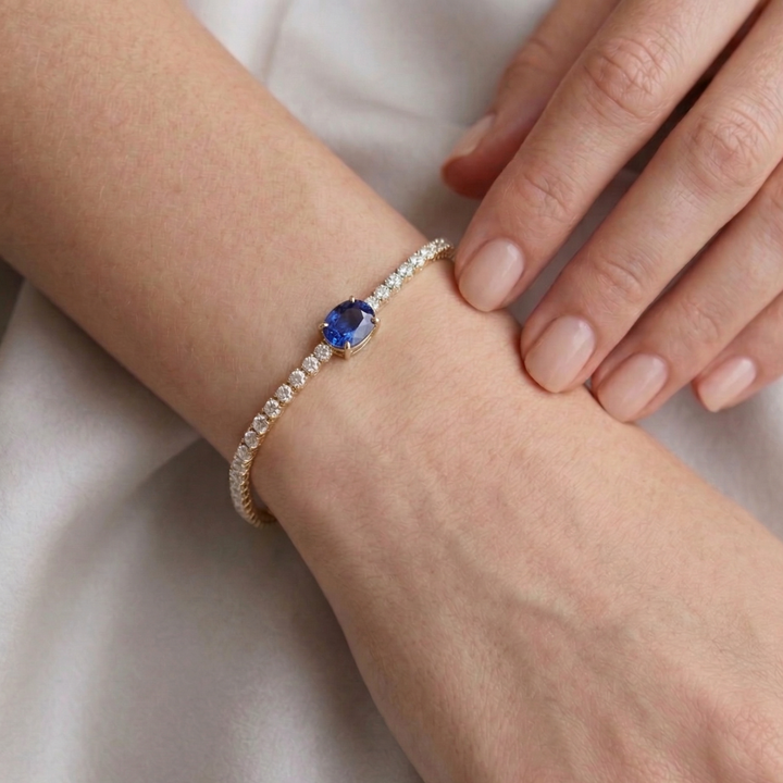 Signature Center Tennis Bracelet : Blue Sapphire Oval Cut (MG196)