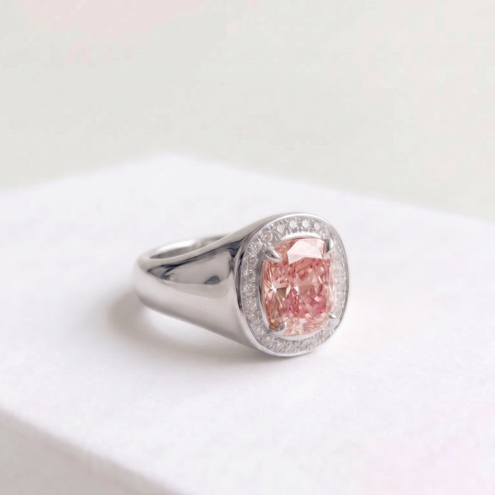 Petite Éclat Pink Pinky Ring (MG487)