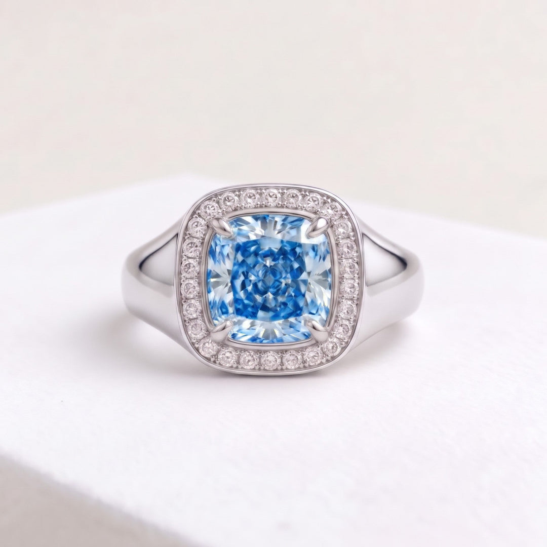 Petite Éclat Blue Pinky Ring (MG488)