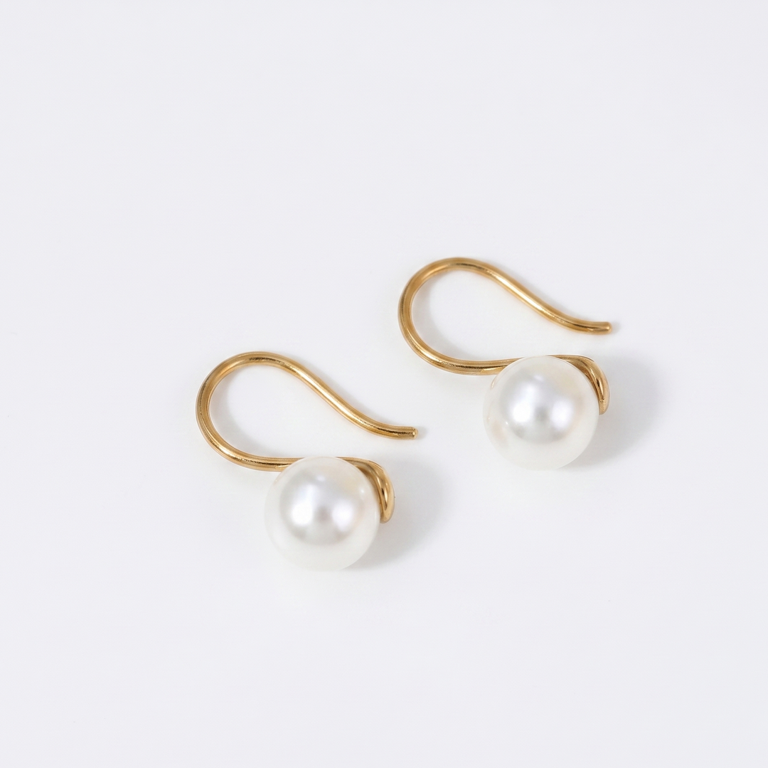 Luna Pearl Hook Earrings (MG325)
