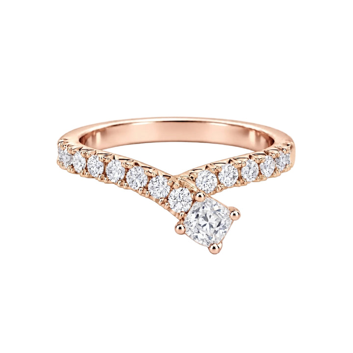 M Grace Étreinte Cushion Ring (MG452)