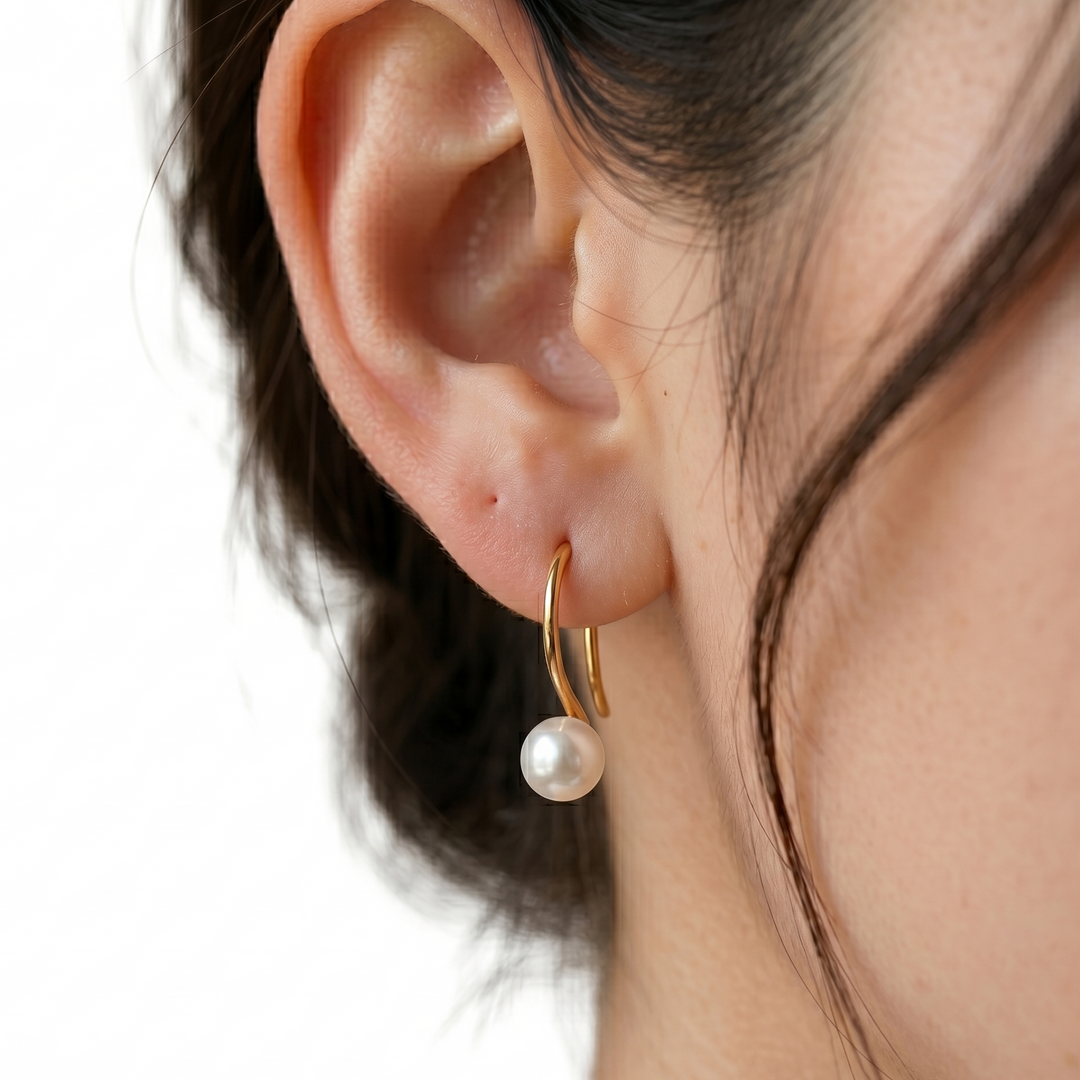 Luna Pearl Hook Earrings (MG325)