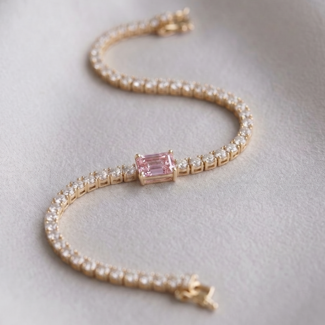 Signature Center Tennis Bracelet : Pink Diamond Emerald-Cut (MG265)