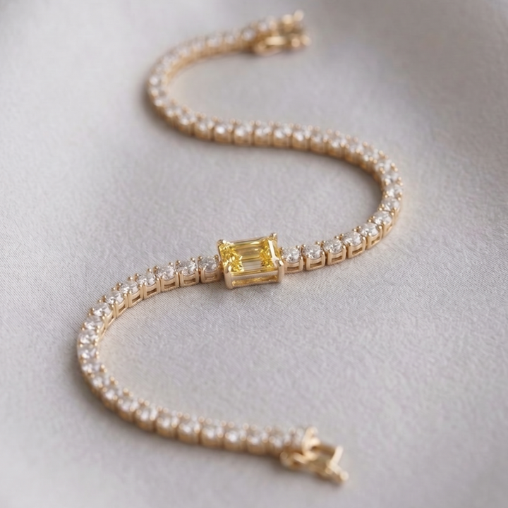 Signature Center Tennis Bracelet : Yellow Diamond Emerald-Cut (MG263)