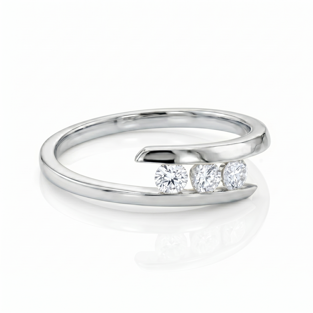 Arc Trio White Ring (MG233)