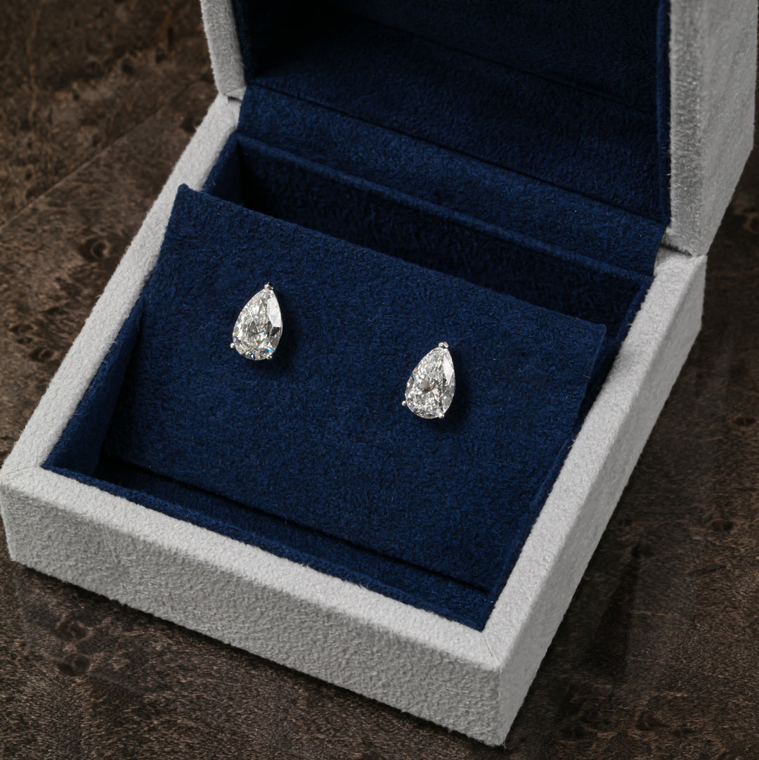 Pear Shape Cut Earring (MG067)