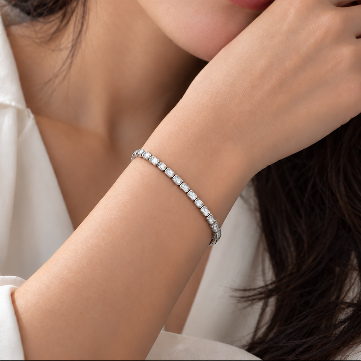 Lumière Frame Tennis Bracelet (MG471)