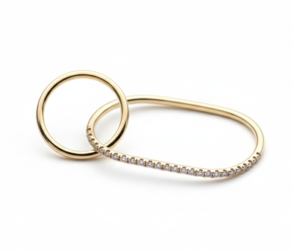18K gold pavé lab diamond two-finger connector ring — M Grace Jewelry