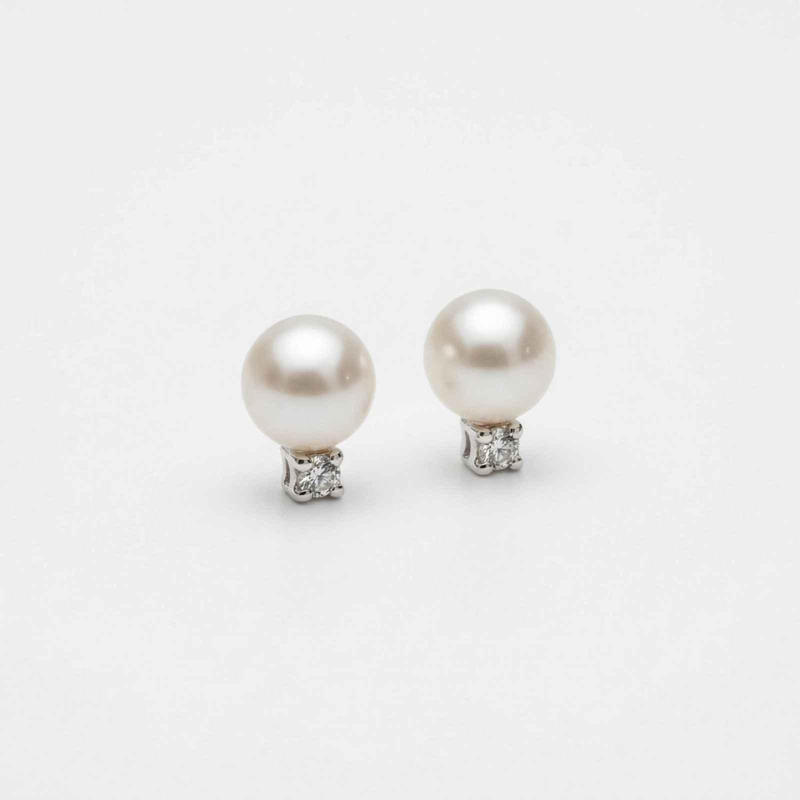 Platinum Akoya pearl and diamond stud earrings — M Grace Jewelry