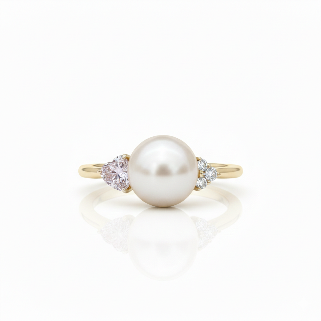 Yellow Gold Akoya pearl and heart diamond ring — M Grace Jewelry MG062