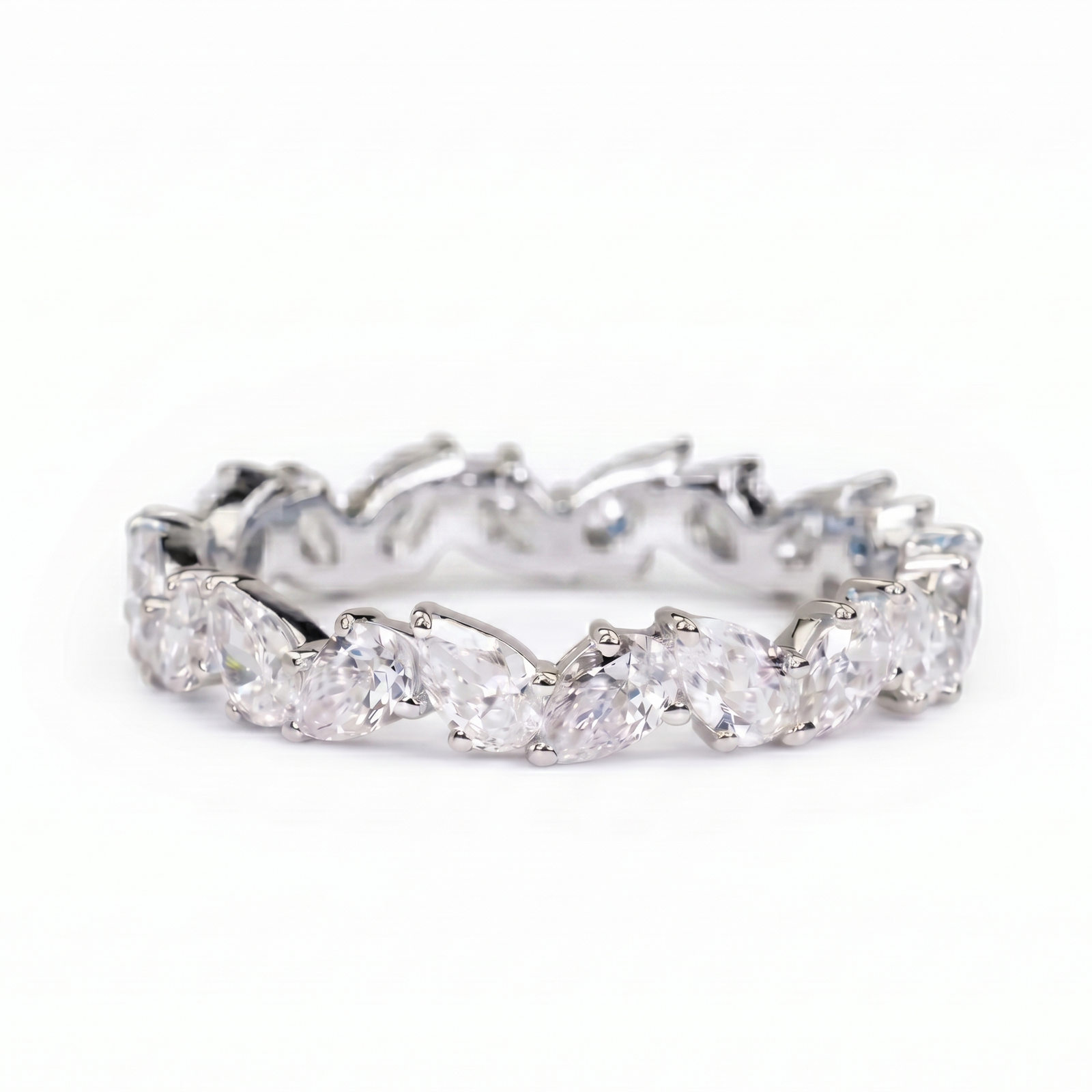 Moonleaf Eternity Band in Platinum | M Grace Jewelry